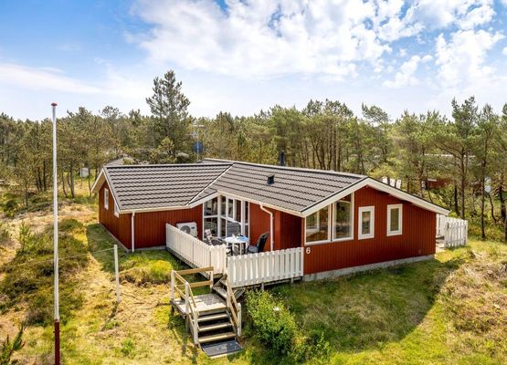 "Solrun" - 1.1km from the sea