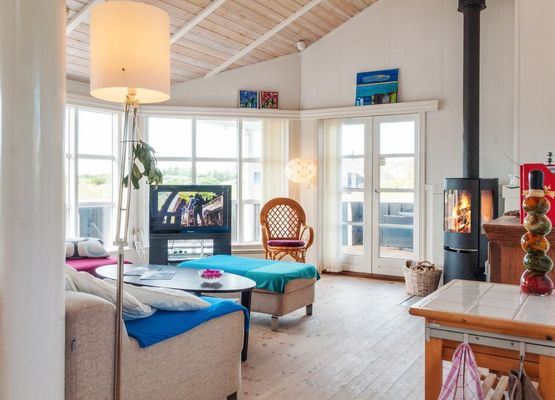 "Dorine" - 375m from the sea in NW Jutland