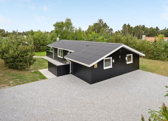 "Frudde" - 400m from the sea