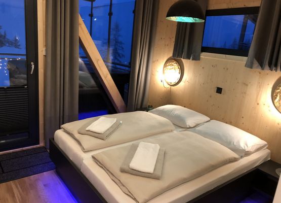 Superior # 04 Sauna&Sprudelwanne innen