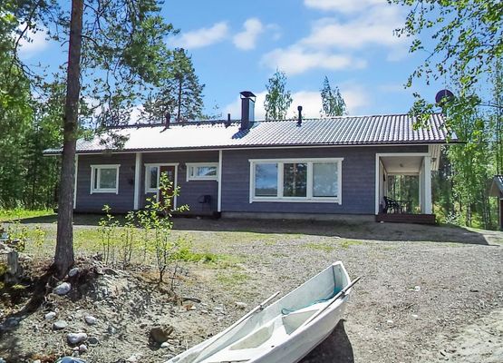 Hot pool cottage laurinranta