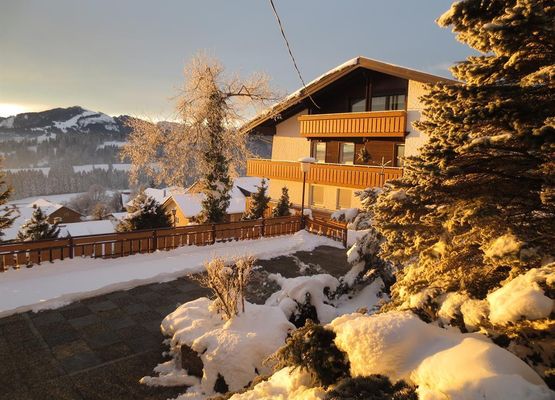 Winter_Haus_Berge