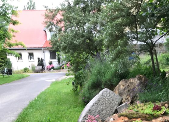 Alte Mühle, Wandern, Hofeinfahrt