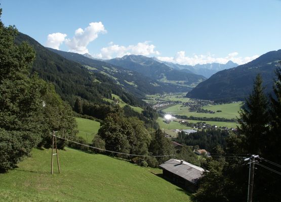 Ausblick vom Haus Schwarzenberg im Sommer